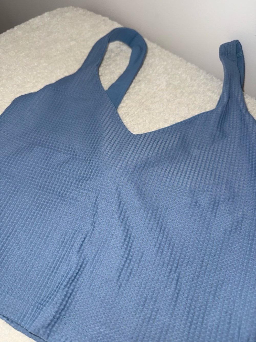 Lululemon Blue Ribbed V-Neck Align Tank - Picture 3 of 4